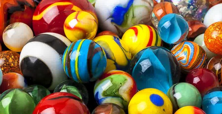 kelereng-warna-warni